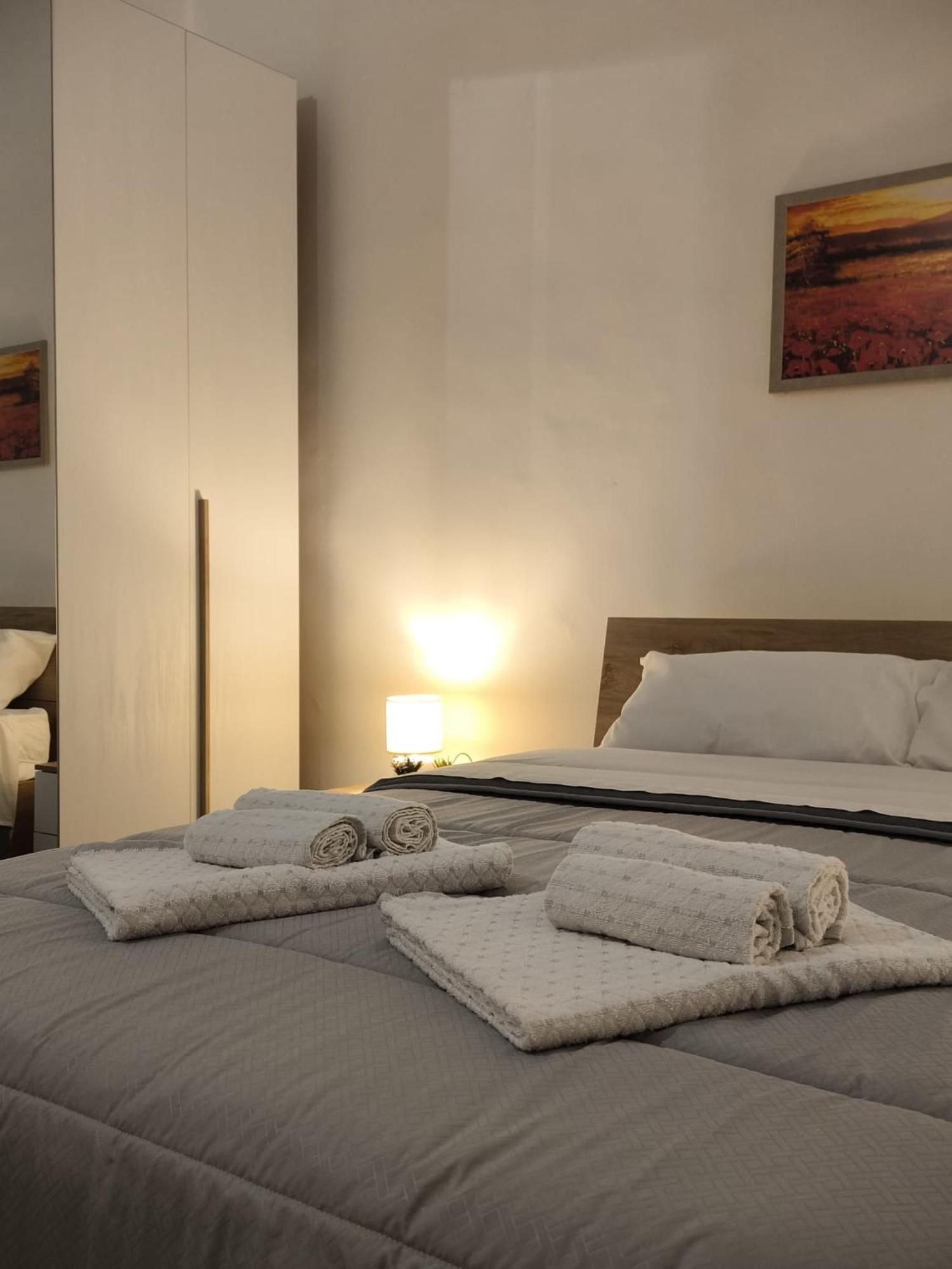 Opificio 11 House Apartment Катания Екстериор снимка
